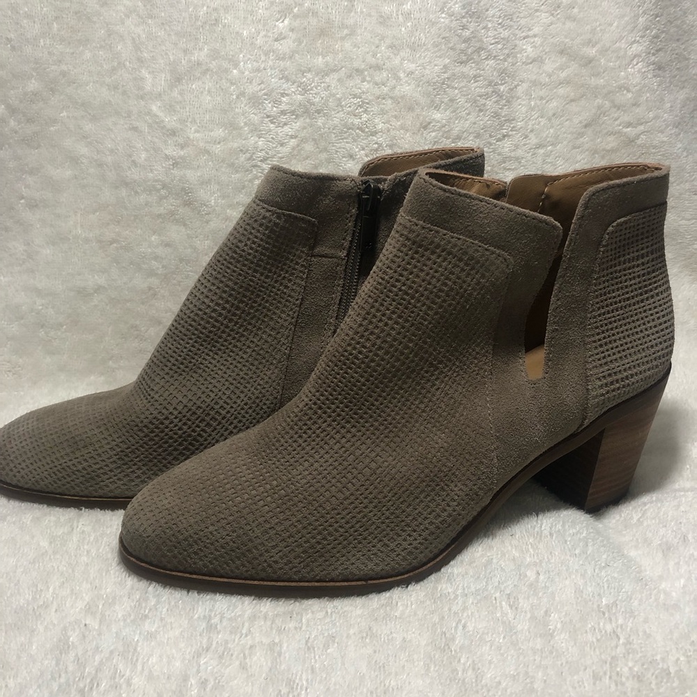 Lucky Brand LP Ponic Ankle Boots Heel Shoes Taupe Suede Leather Womens Size 10M
